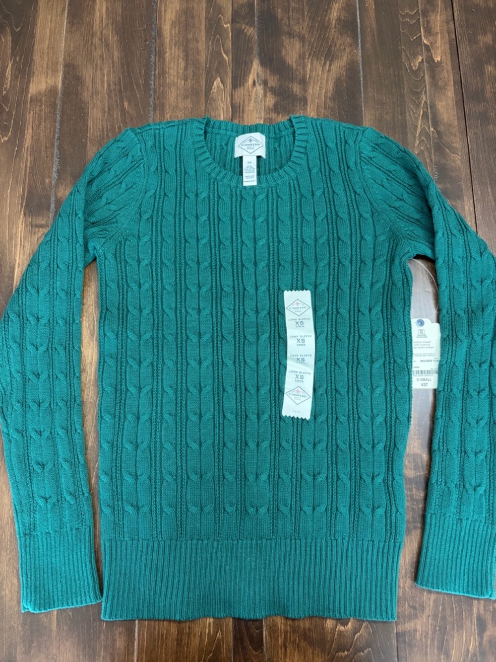 St. John's Bay Green Cable Knit Crewneck Sweater